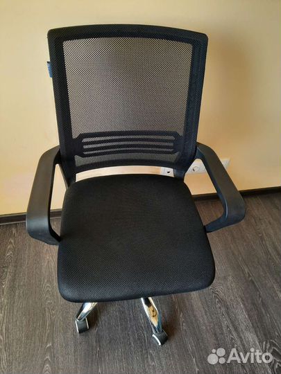 Компьютерное кресло