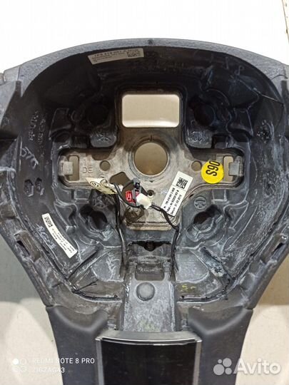 Рулевое колесо(руль) (Volkswagen Touareg II)