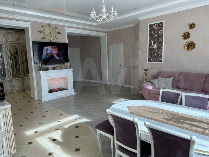 4-к. квартира, 112,6 м², 2/3 эт.