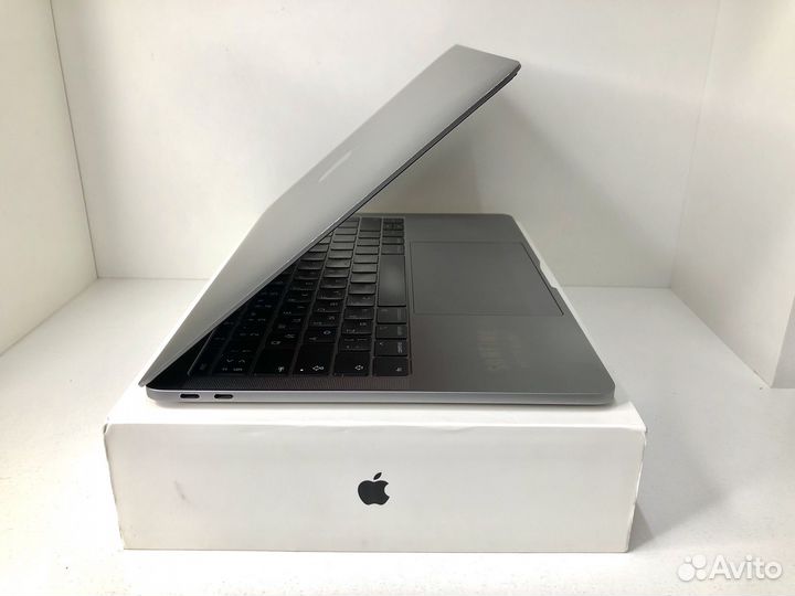 Macbook pro 8/128gb,100 аккум,комплект