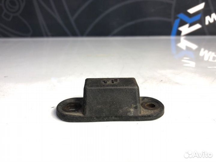 Заглушка Lincoln Navigator U228 5.4 triton 2005