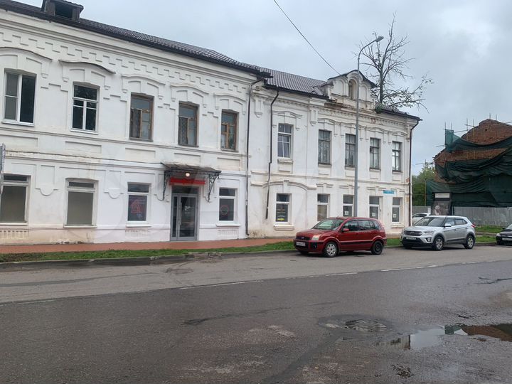 Торговая площадь, 120 м²