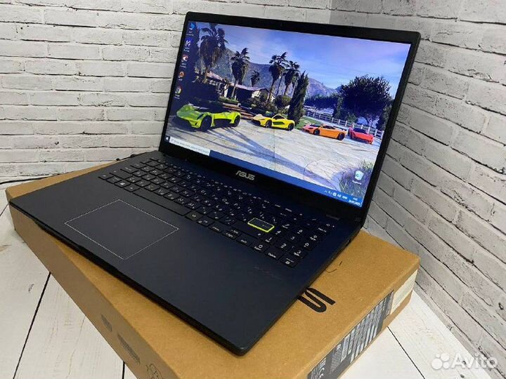 Производительный ультрабук Asus SSD / 4 ядра