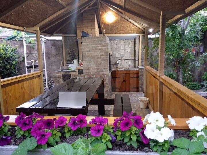 Дом 450 м² на участке 2 сот.