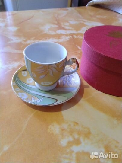 Сервизы и бокалы