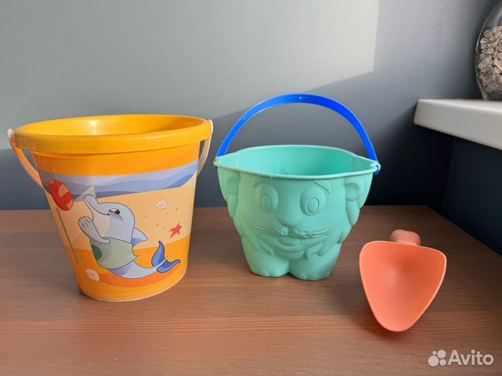 Детское ведерко и совок