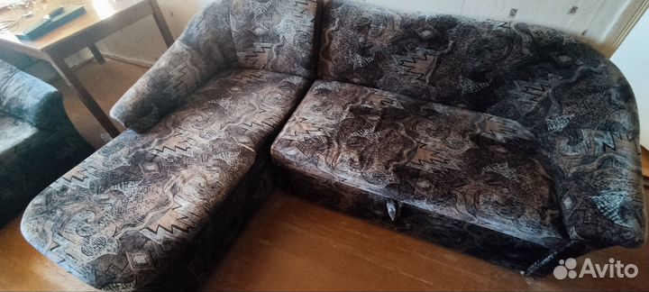 Диван с креслам бу
