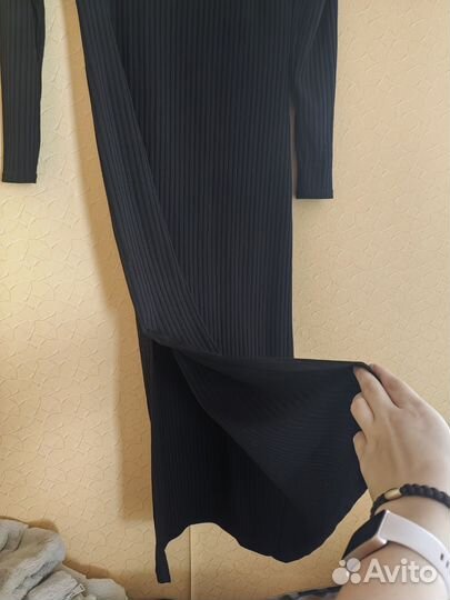 Платье миди в рубчик