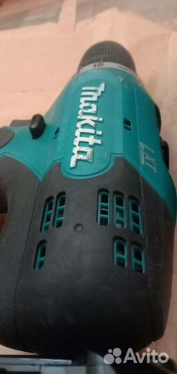 Аккумуляторный шуруповерт Makita DDF453