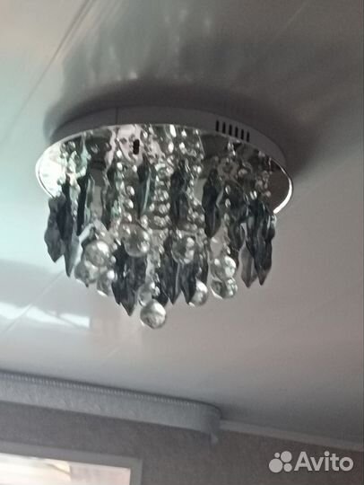 Светильник потолочный