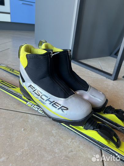 Беговые лыжи fischer для подростка