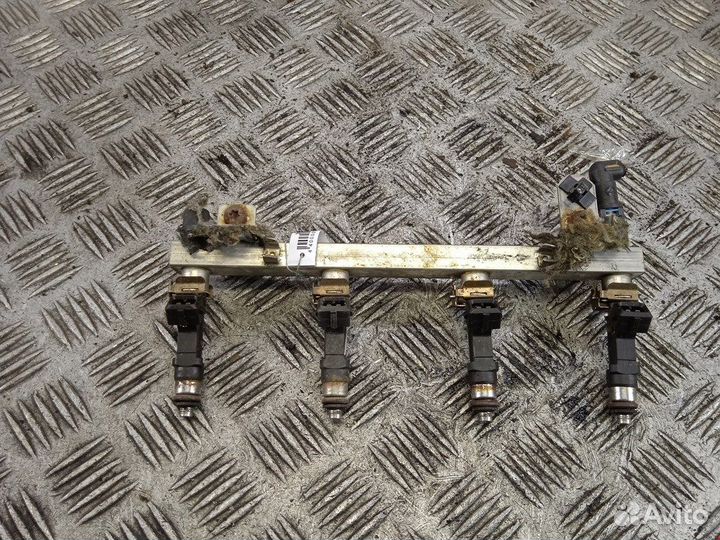 Рампа топливная для Opel Corsa D 24420542