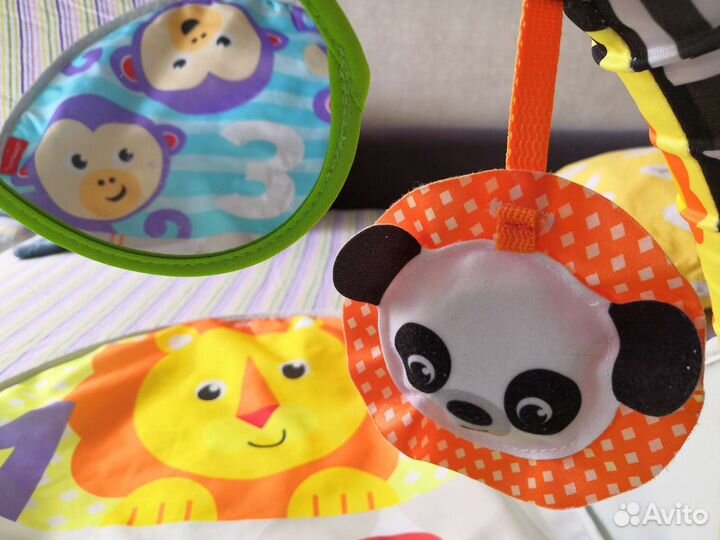 Игровой развивающий коврик Fisher price