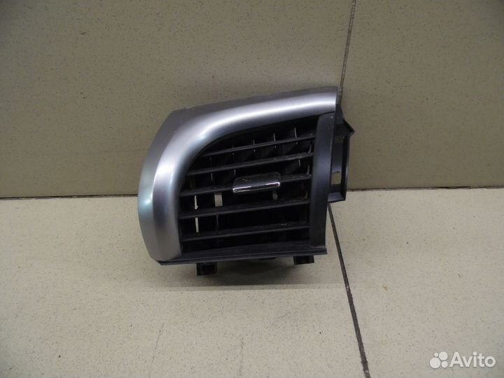 Дефлектор воздушный Hi Lux 2015