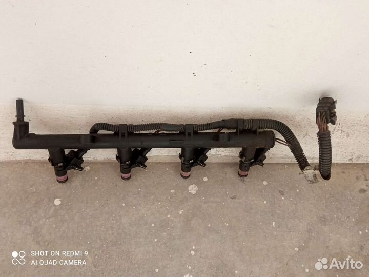 Топливная рампа renault Megan 2