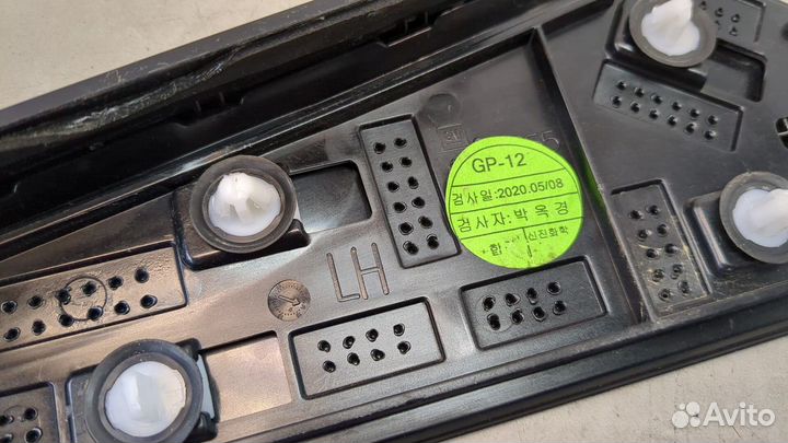 Накладка стойки Chevrolet Trailblazer, 2021