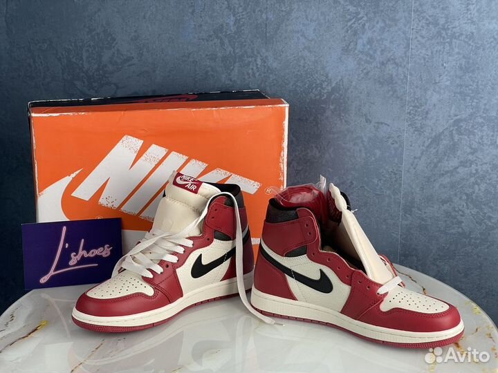 Air Jordan 1 Retro High OG Chicago Lost & Found