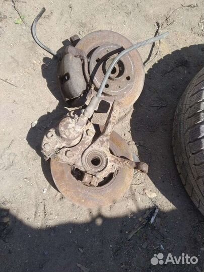 Кулаки поворотные renault clio symbol