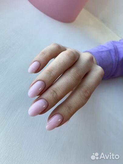 Модель на маникюр с покрытием гель лак бесплатно