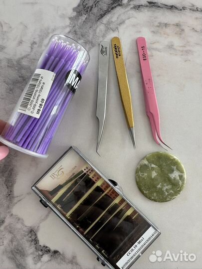 Для наращивания ресниц