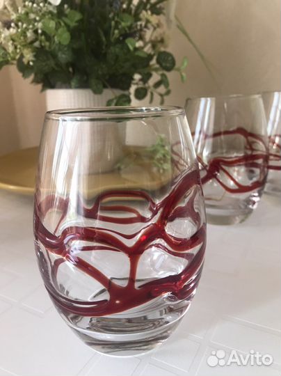 Стаканы для воды и напитков