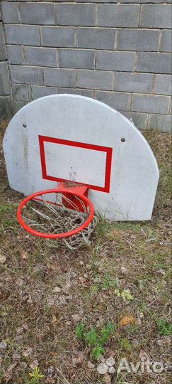 Щит баскетбольный с кольцом