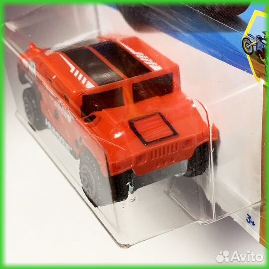 2025С Hot Wheels humvee Красный