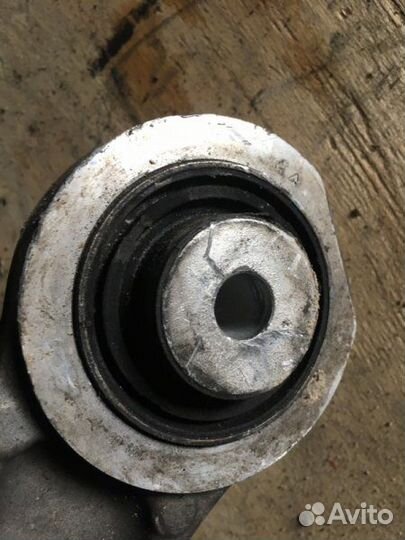 Рычаг передний левый Jaguar Xf CC9 2007-2011