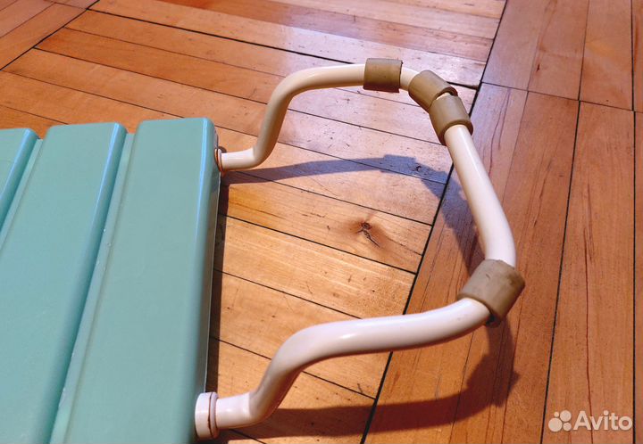 Сиденье для ванны