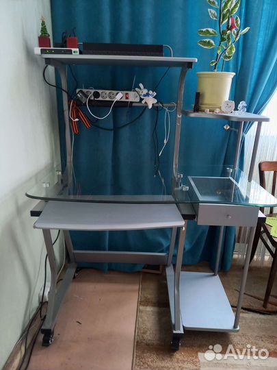 Компьютерный стол бу