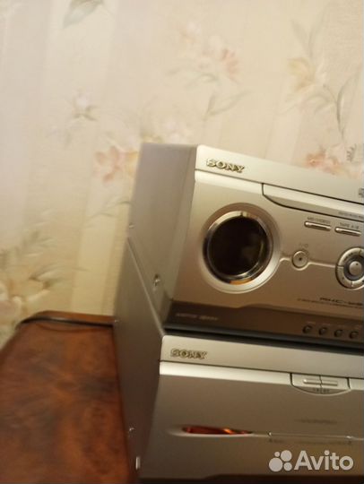 Музыкальный центр sony