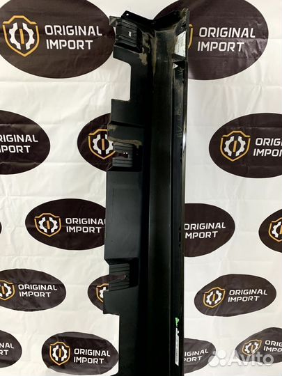 Обшивка порога левого Mercedes