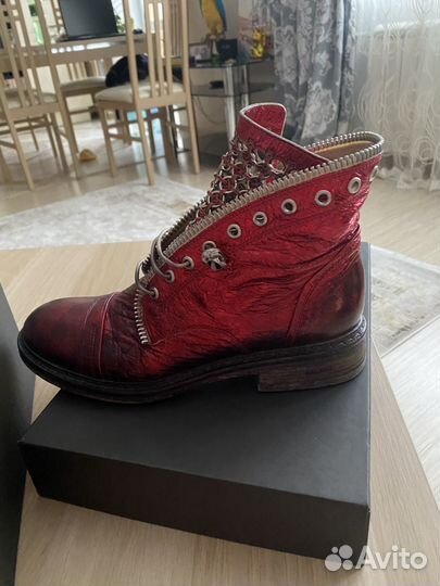 Ботинки женские размер 37-38