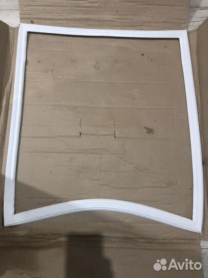 Уплотнительная резинка на холодильник