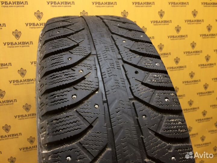 Bridgestone Ice Cruiser 7000 225/65 R17 106T