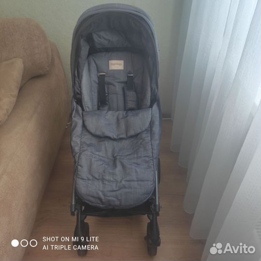 Прогулочная коляска трость peg perego