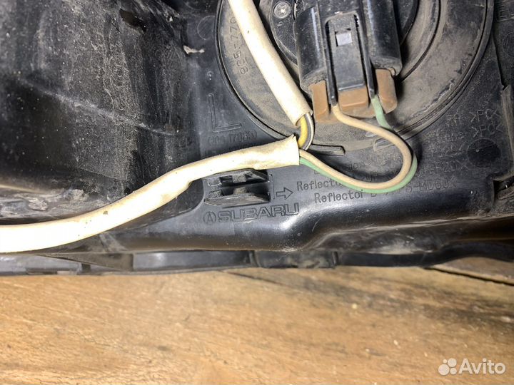 Фара левая Subaru Legacy