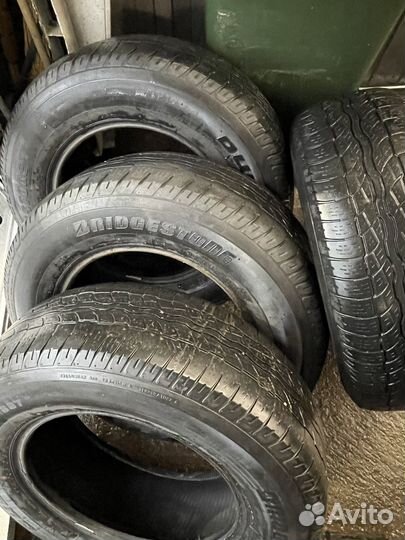 Bridgestone Dueler H/T 687 2.25/70 R16 102S