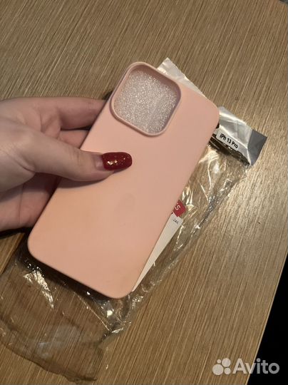Чехол на iPhone 13 про