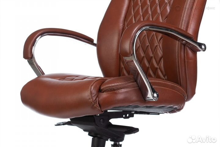 Кресло для руководителя Бюрократ T-9924SL/chokolat