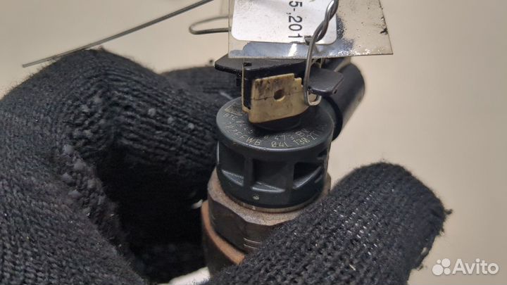 Форсунка топливная Volkswagen Passat 8 2015, 2016