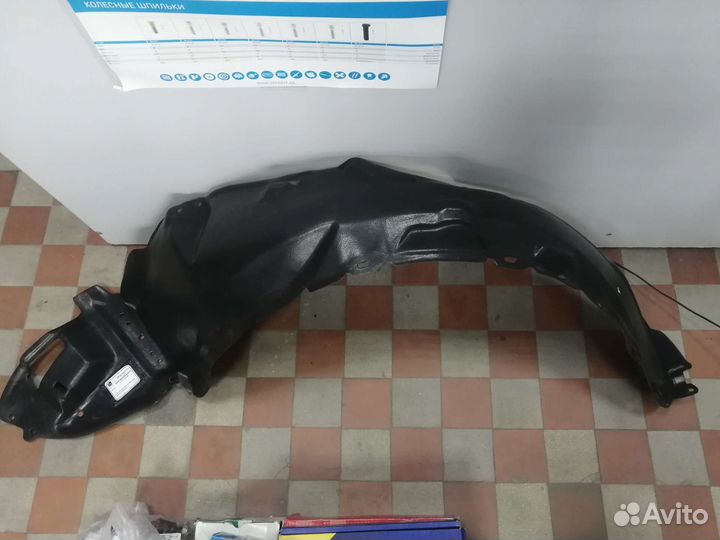 Подкрылок пер лев Corolla 120