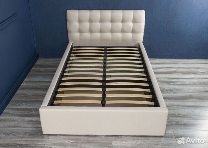 Кровать с матрасом 120х200