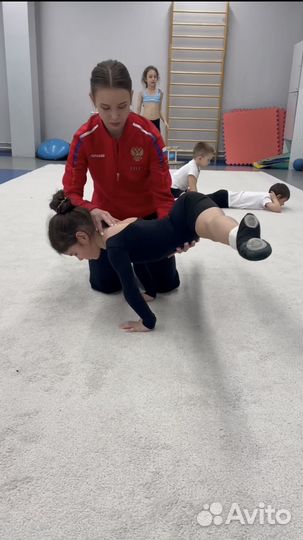 Персональный тренер по акробатике