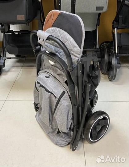 Коляска прогулочная Dearest 718 2022 года серая