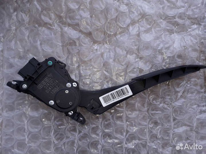 Педаль газа Geely Emgrand EC7