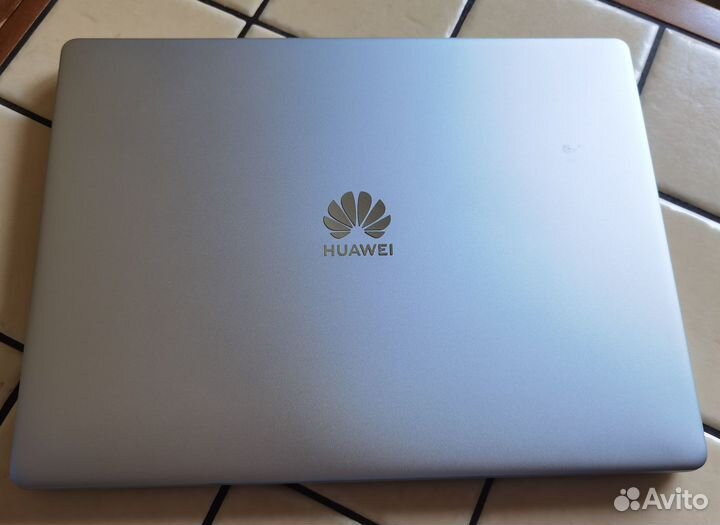 Ноутбук Huawei Matebook 13 Core I7