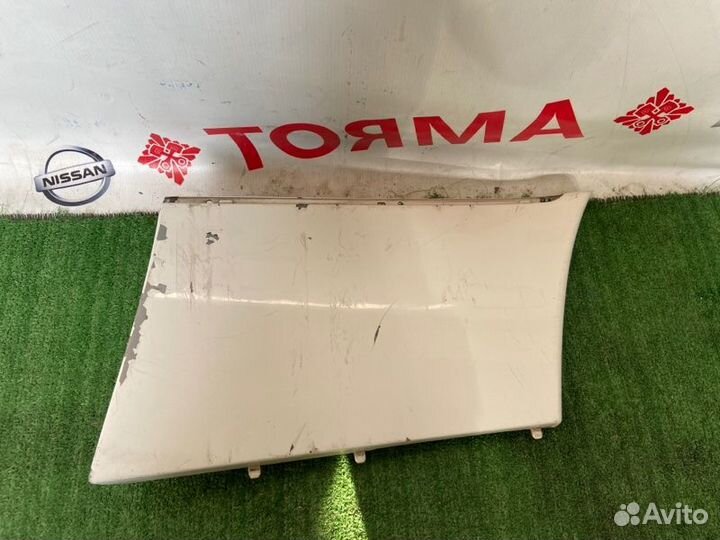 Молдинг на крыло передний правый Mercedes S-Class