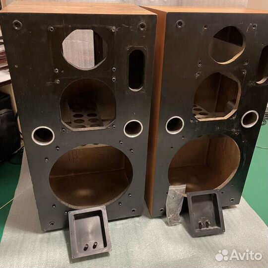 Корпуса электроника 50ас-063 Бриг