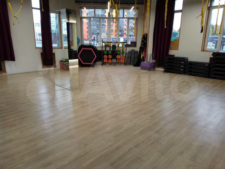 Свободного назначения, 90 м²